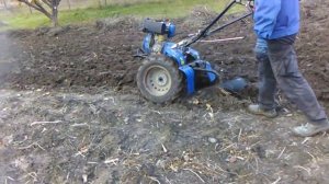 ОСЕННЯЯ ВСПАШКА. МОТОБЛОК ДИЗЕЛЬ 6 Л.С.