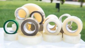 6 эффективных способов отучить кота лазить по столу