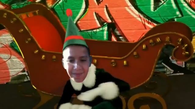 Elf Yourself - Make yourself a Christmas elf and dance! [PC | iPhone | Android App 2013] смотреть онлайн