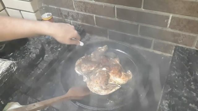 Цыплёнок тапака, в сметано-чесночном соусе. Грузинская кухня. смотреть онлайн