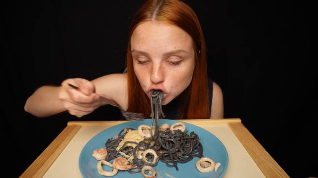 BLACK PASTA & SEAFOOD #ASMR #Mukbang #eatingsounds (No Talking) (SUB) смотреть онлайн
