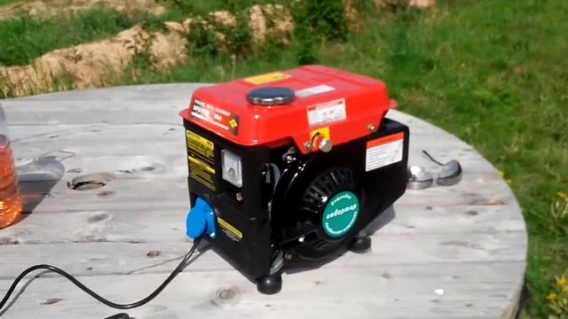 Инверторный бензиновый генератор DDE DPG 1101i смотреть онлайн