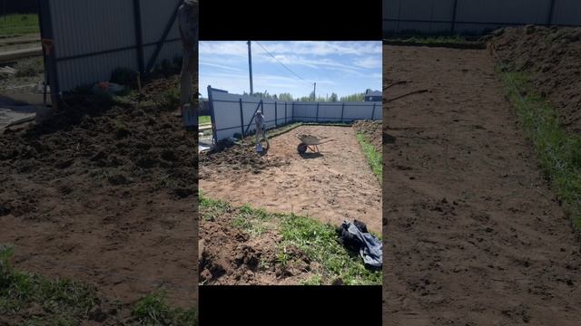 заезд на участок с пластиковой трубой и парковка на участке смотреть онлайн