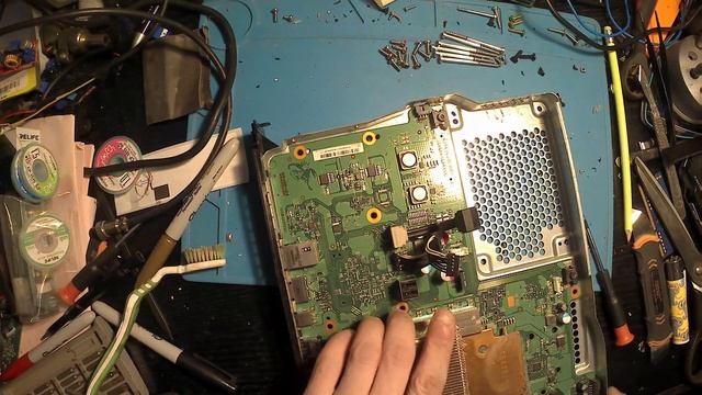 Xbox one X - Retimer chip or ESD Bypass?! смотреть онлайн