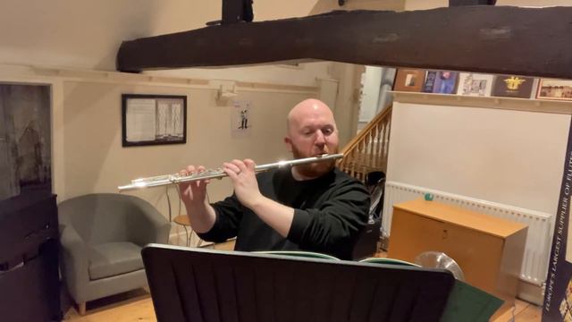 Gariboldi Etude no.10 op. 132 for flute - Roderick Seed смотреть онлайн