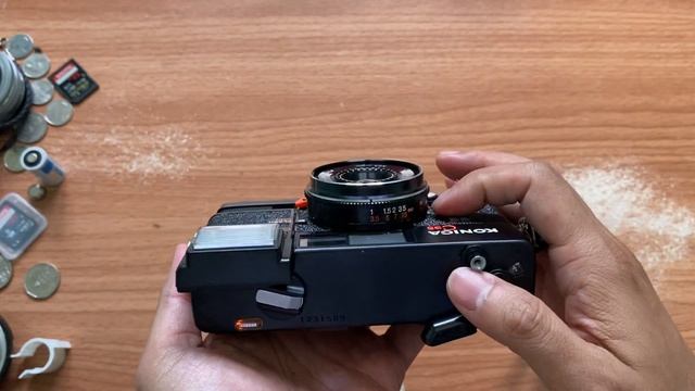 วิธีใช้งานกล้องฟิล์ม Konica C35 EF смотреть онлайн