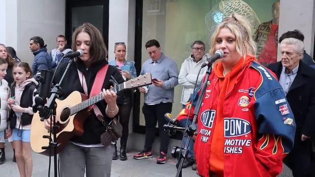 AMAZING MOMENT.. WATCH WHEN ORIGINAL ARTIST APPEARS -Ella Henderson Ghost & Allie Sherlock смотреть онлайн