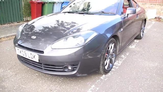 Hyundai Coupe SIII 2009 Walkaround смотреть онлайн