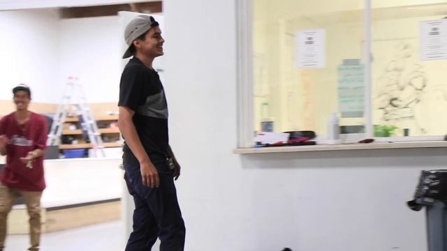 EVERYTHING COUNTS SKATE! VINNIE BANH vs CARLOS LASTRA смотреть онлайн