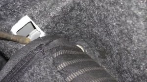 Как снять спинку заднего сиденья VW Polo Sedan