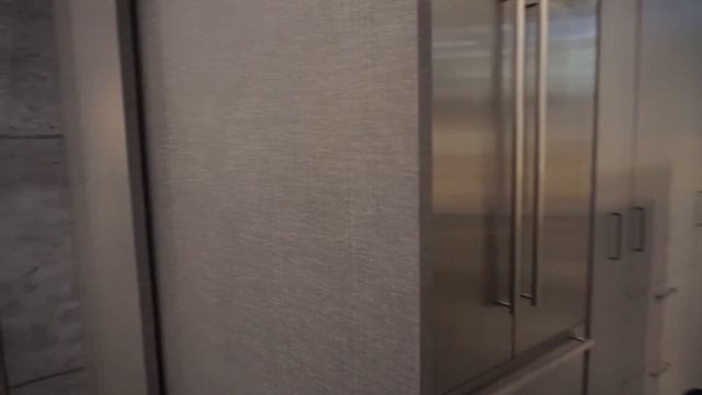 ?15. Dolce & Gabbana refrigerator and FABRIC kitchen door. смотреть онлайн