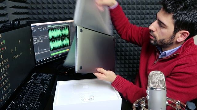 NOVO MacBookPro 2017 com Touch Bar Unboxing смотреть онлайн