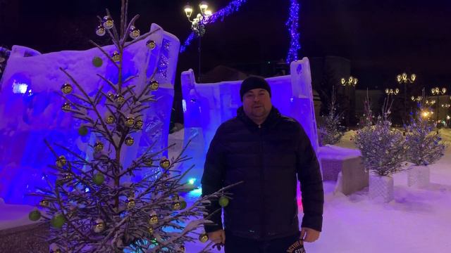 Семейное исполнение Мы желаем счастья Вам к новому 2020 году смотреть онлайн