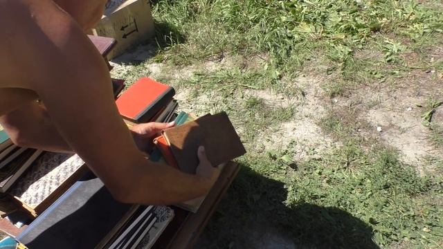 Ящик с НЕРЕАЛЬНЫМ СОДЕРЖИМЫМ! Капсула времени! Часть 23. В поисках сокровищ / In search of treasure смотреть онлайн