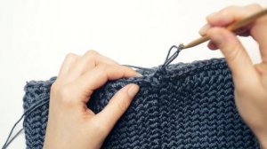 БЕЗРУКАВКА КРЮЧКОМ ЗА ПАРУ ДНЕЙ. Простая жилетка крючком. МК по вязанию крючком