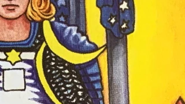 The Wheels on the Chariot go Round and Round...It's Tarot Tuesday! смотреть онлайн