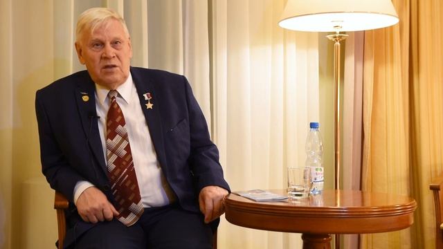 Стих Отчий дом _ Герой России Владимир Ильич Шарпатов смотреть онлайн