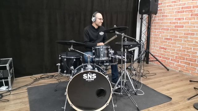 Linkin Park - In The End (Electronic Drum Set Cover) смотреть онлайн