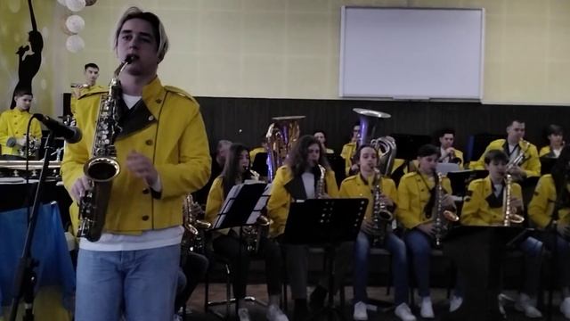 Намалюй мені ніч Orchestra Souvenir смотреть онлайн