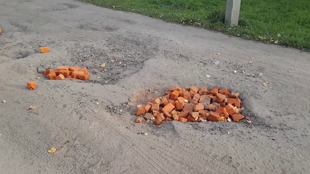 Ремонт дороги. Россия, республика Марий-Эл, город Йошкар-Ола. 18.09.2015 смотреть онлайн