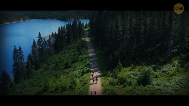 На Марсе есть огромный каньон, по сравнению с которым Земля кажется крошечной смотреть онлайн