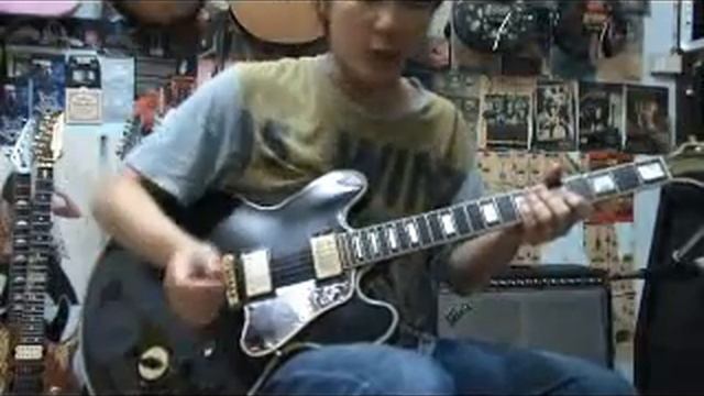 GIBSON LUCILLE BB KING SIGNATURE GUITAR DRIVE SOUND BY CHATREEO смотреть онлайн