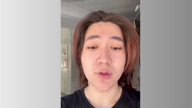 Нажметдинов Ролан читает стихи из книги Маятник звезды смотреть онлайн