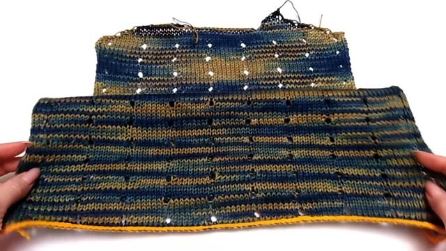 День 2. Шапка превращается.../Новый процесс/ Ох уж эти вытачки.. #вязальныйвлог #knitting