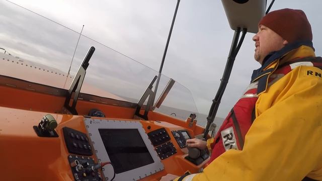 Emergency Vehicles! Gecko's Real Vehicles | Fire Truck Police Car And More | Learning For Kids