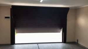 Ворота автоматические подъемно-поворотные (automatic lift-turn gates for a warm garage) Monolithous