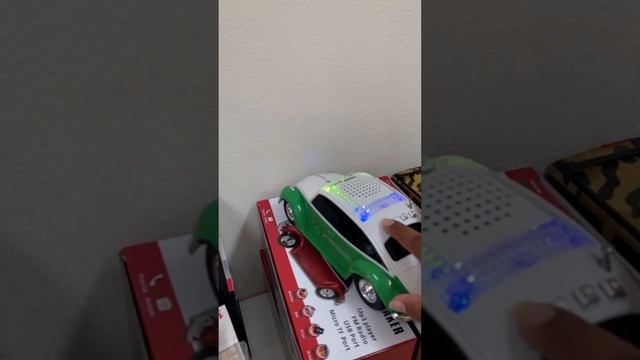 New Mini Speakers смотреть онлайн