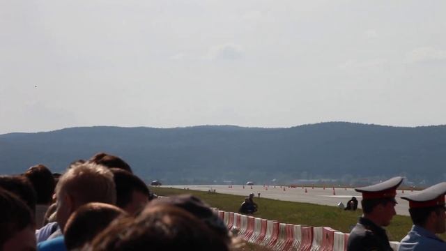 GTR! vs 911 turbo MrV финал, 3 заезд "Уральская четверть" смотреть онлайн