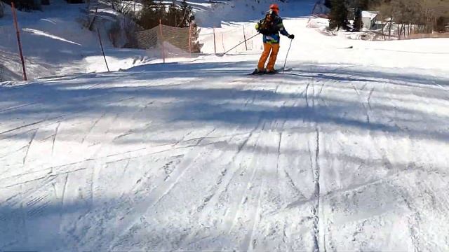 Горные лыжи, карвинг 4К смотреть онлайн