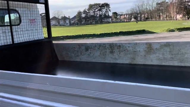 Nissan Cabstar 'walk round' смотреть онлайн