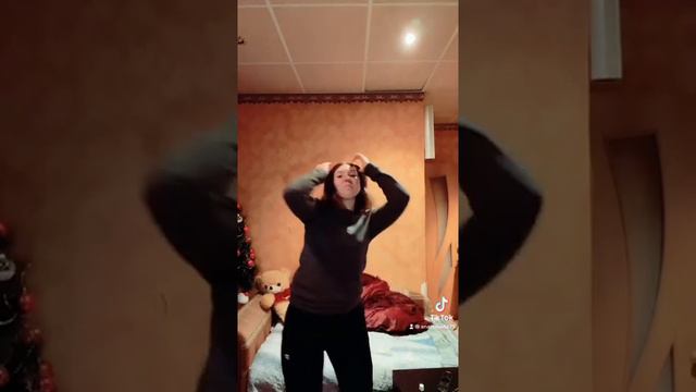 Под гитару. Танцы смотреть онлайн
