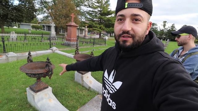 SUMMONING A GHOST AT THE HAUNTED BLOODY MARY CEMETERY | MOE SARGI смотреть онлайн