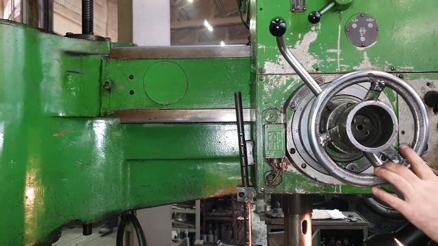 Продам 2А554 станок радиально-сверлильный 1988 гв. . смотреть онлайн