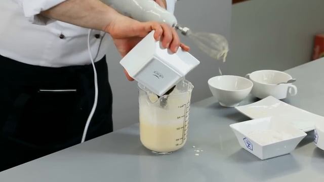 Шоколадный фондан - рецепт Уриэля Штерна смотреть онлайн