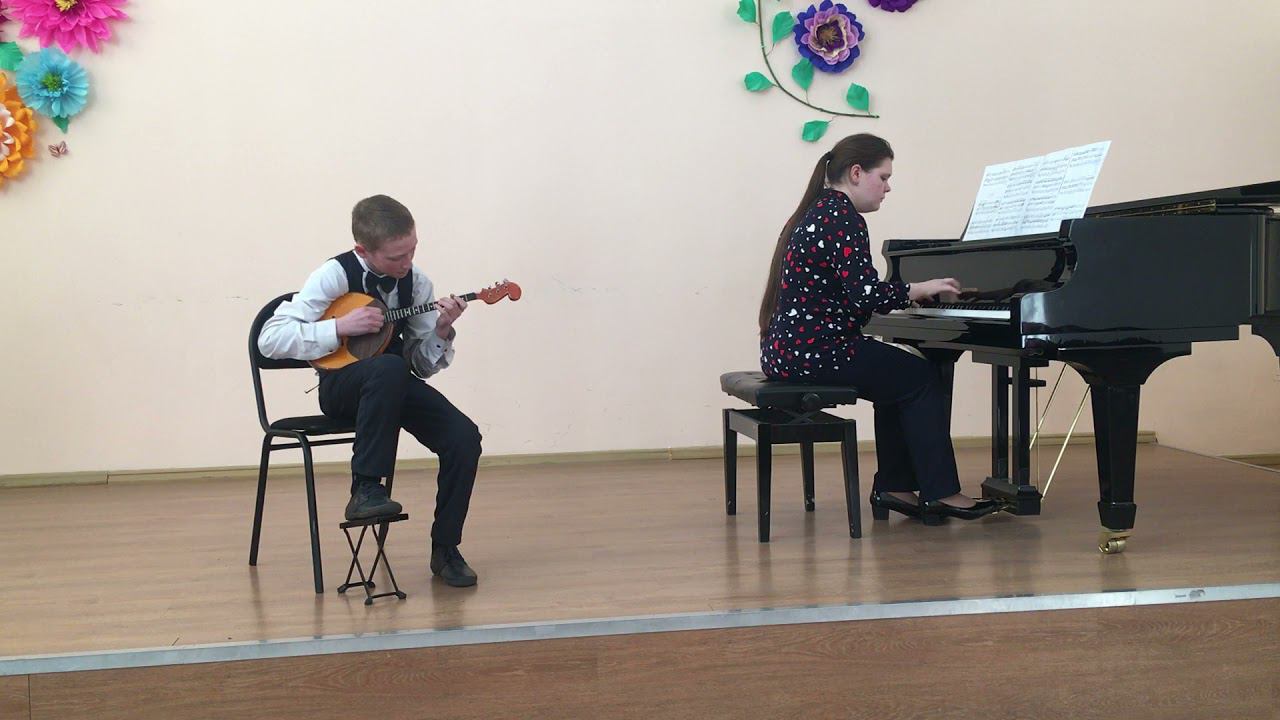 Кондратьев Роман, 6 класс, 13 лет, Русская народная песня "Субботея" (обр.В.Лобова) смотреть онлайн