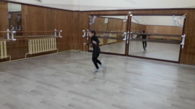Постановка рук у фигуристок. смотреть онлайн