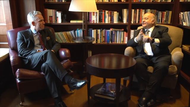 Hernando de Soto: In conversation with Senior Fellow James Sproule смотреть онлайн