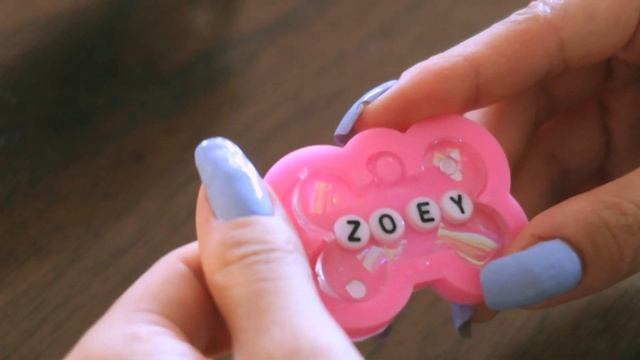 watch me resin: dog tags!! *tik tok inspired* | TESTING VIRAL TIKTOK DIYS ep.1 смотреть онлайн