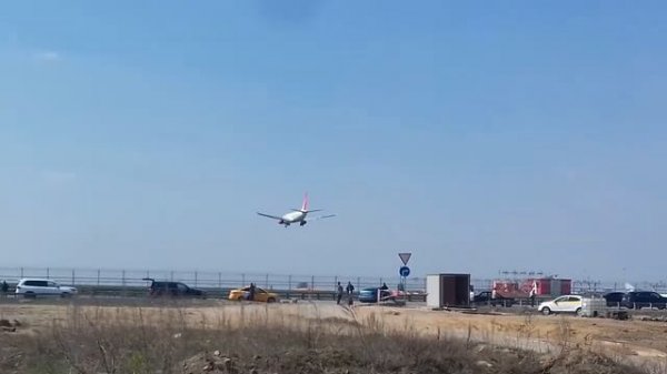 Боинг 737-800NG "Royal Flight" "VP-BGZ" Садится в Международном Аэропорту Шереметьево SVO.