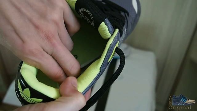 Обзор кроссовок Adidas ZX750 смотреть онлайн