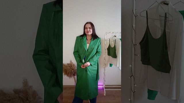 СШИЛА СЕБЕ ПЛАЩ, ЕСТЬ ПОДРОБНОЕ ВИДЕО В ПРОФИЛЕ #мода #швея #шитье #шьюсама #одежда #швейныйблог смотреть онлайн