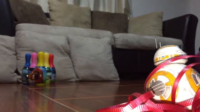 In a Galaxy Far Far Away...BB-8 Is Bowling смотреть онлайн