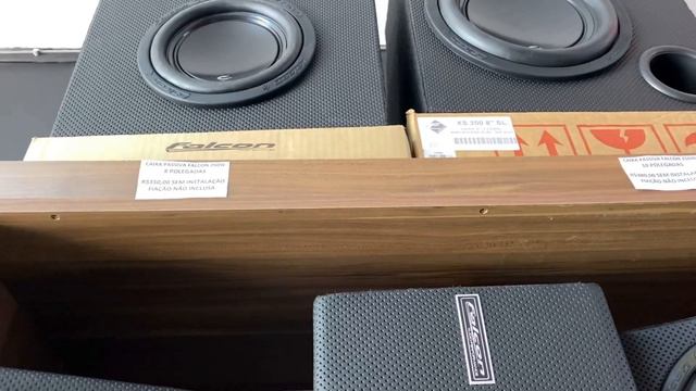 CAIXA AMPLIFICADA FALCON 200WRMS - VALE A PENA? смотреть онлайн