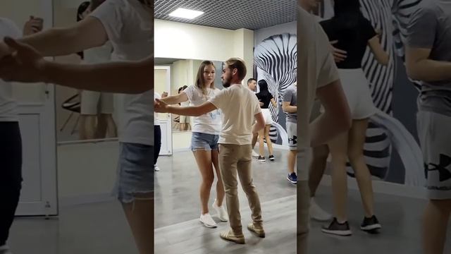 Бачата бейсік FDC смотреть онлайн