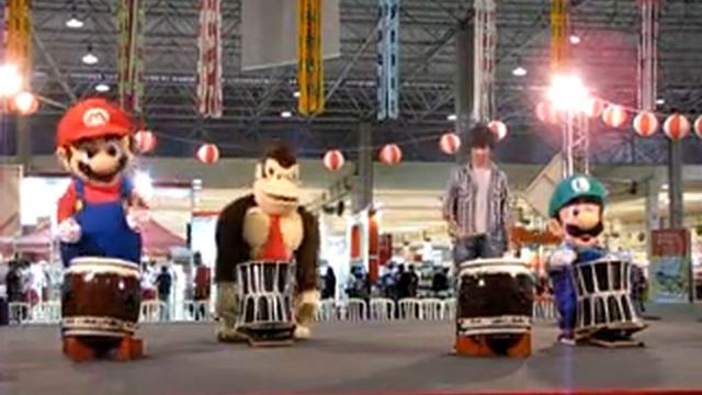 Mário, Luigi e Donk Kong tocando Taiko смотреть онлайн