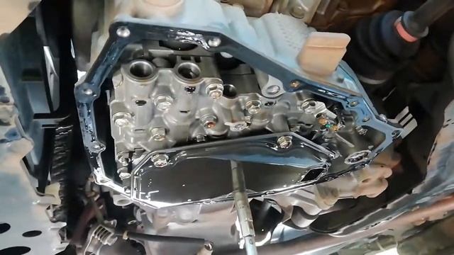 Transmission Oil Changing смотреть онлайн